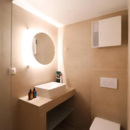 F & B Collection - Elegant Flats Appartement