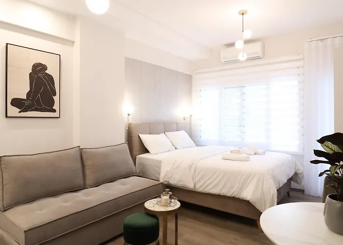F & B Collection - Elegant Flats Apartment *