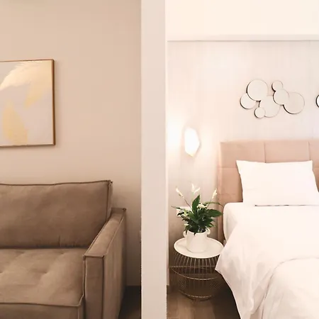 F & B Collection - Elegant Flats Thessaloniki