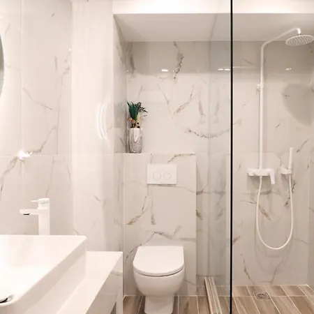 F & B Collection - Elegant Flats Салоники