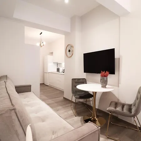 F & B Collection - Elegant Flats