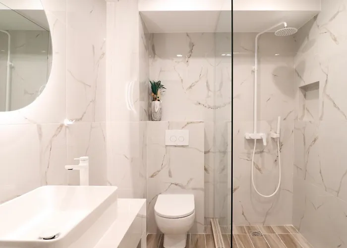 F & B Collection - Elegant Flats Thessaloniki